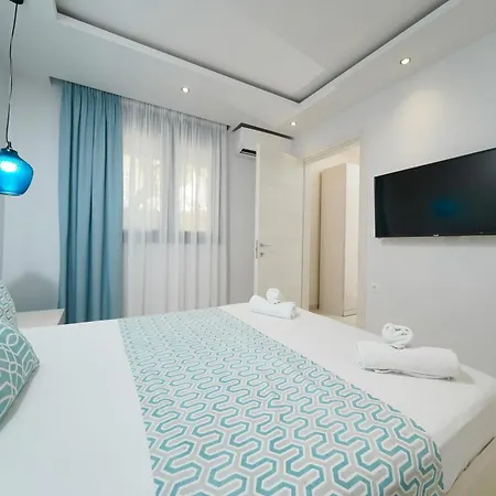 Ilias Apart-hotel 3*