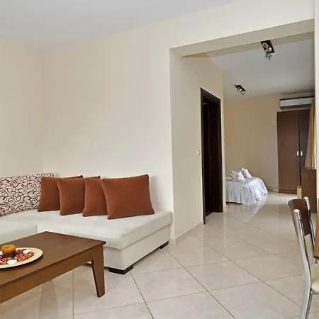 Hotel apartamentowy Ilias