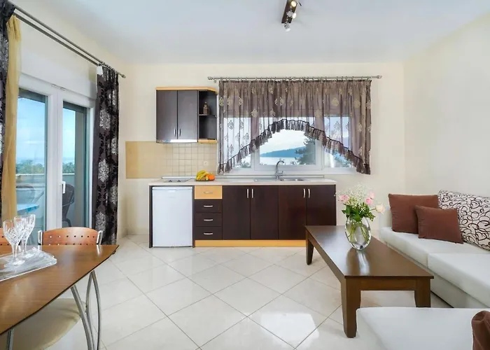 Ilias Apart-hotel Chrysi Ammoudia
